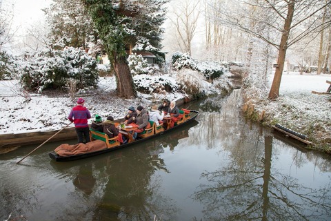 Winterkahnfahrt Hagens Insel &copy;Peter Becker