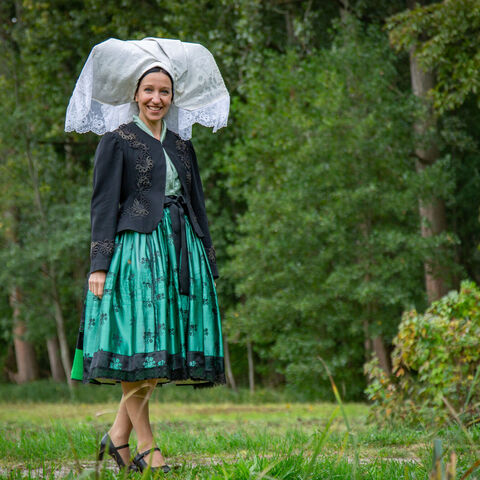 Kirchgangstracht Burg ©Peter Becker