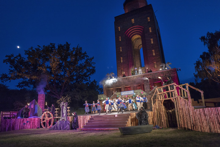 Spreewälder Sagennacht am Bismarckturm